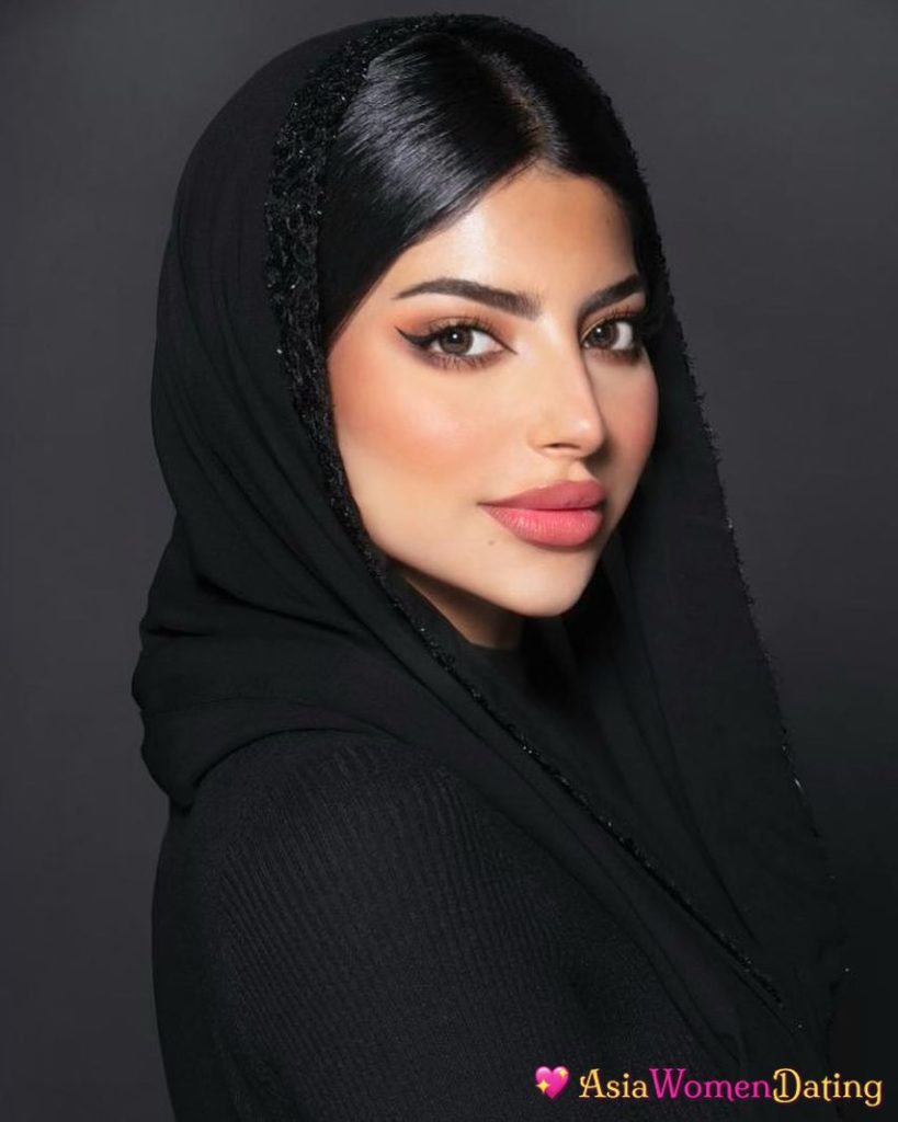 Saudi Arabian woman